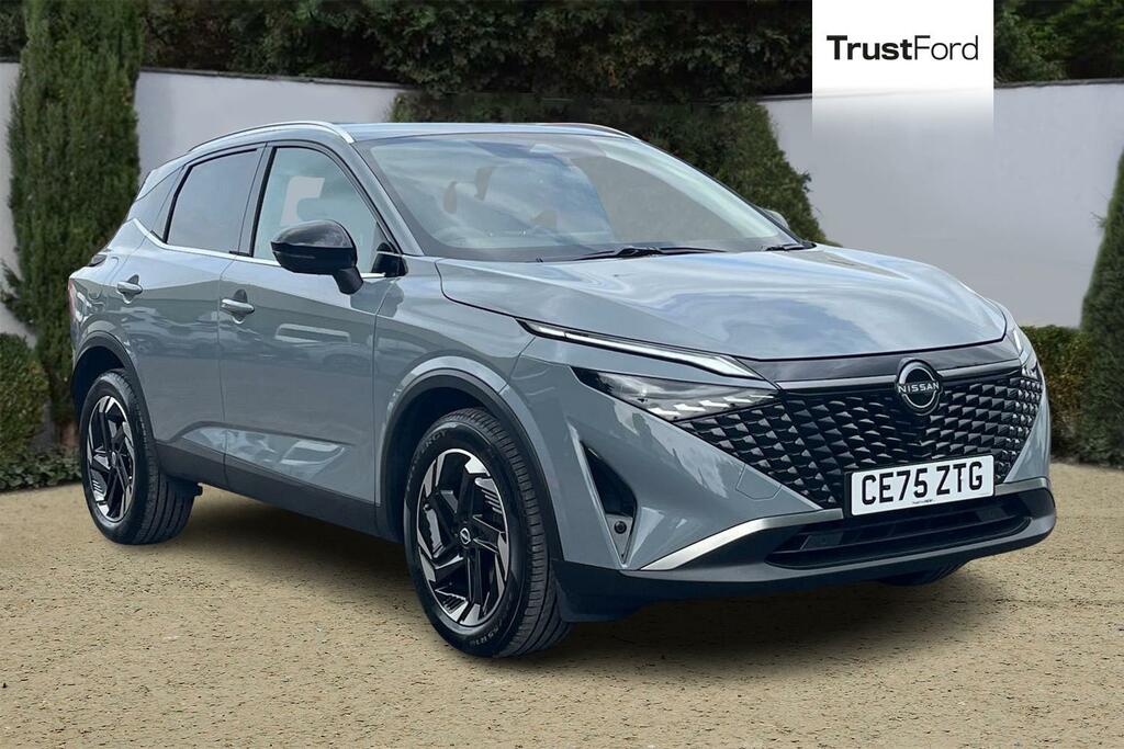 Nissan Qashqai 1.3 Dig-t Mh N-connecta Grey