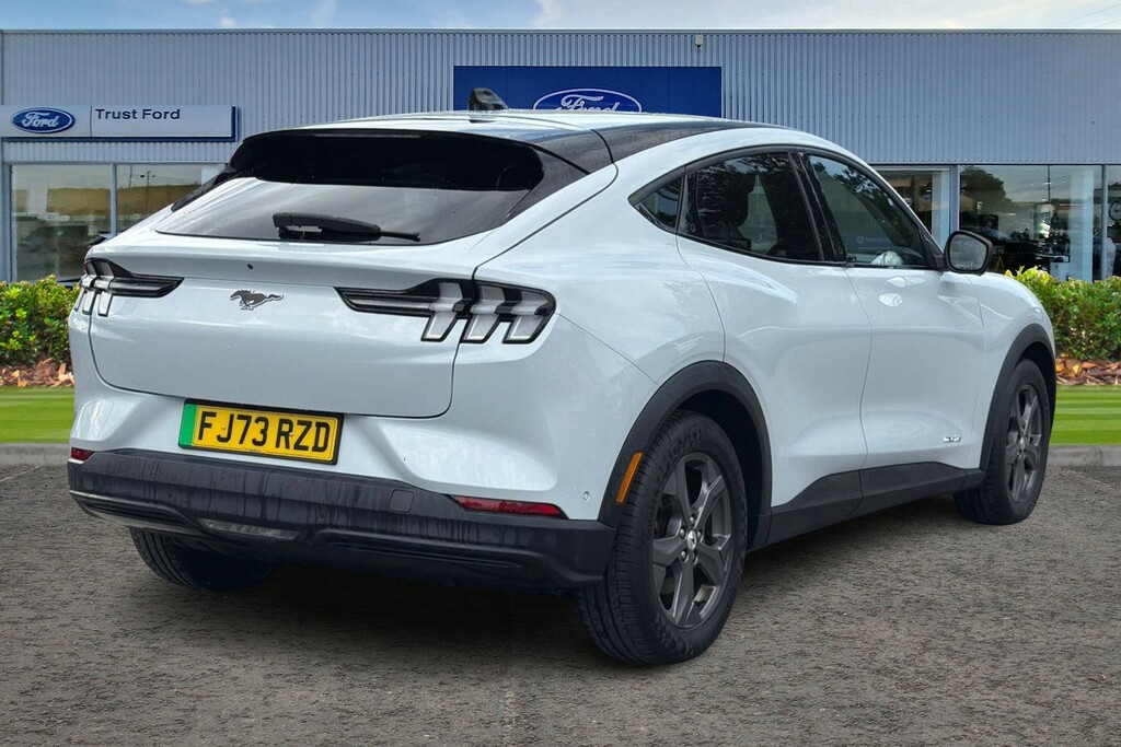 Ford Mustang Mach-E 198Kw Standard Range 70Kwh Rwd White #4