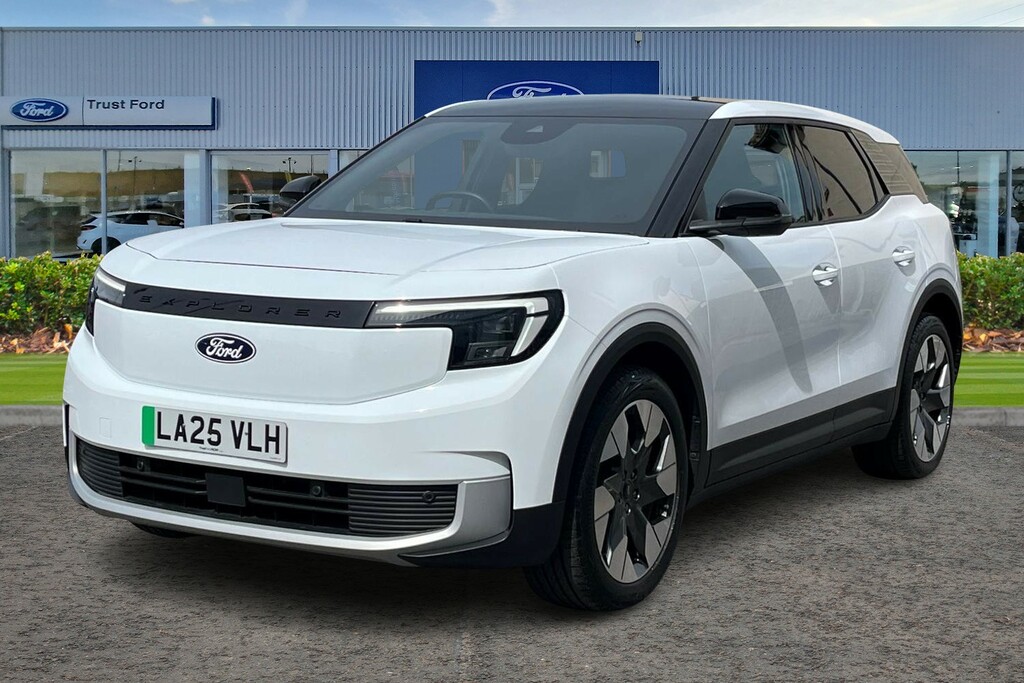 Ford Explorer Extended Range 77Kwh Premium Suv White #5