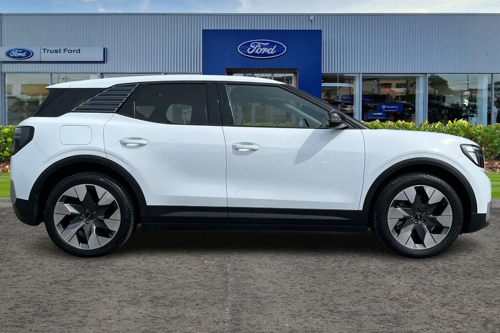 Ford Explorer Extended Range 77Kwh Premium Suv White #3