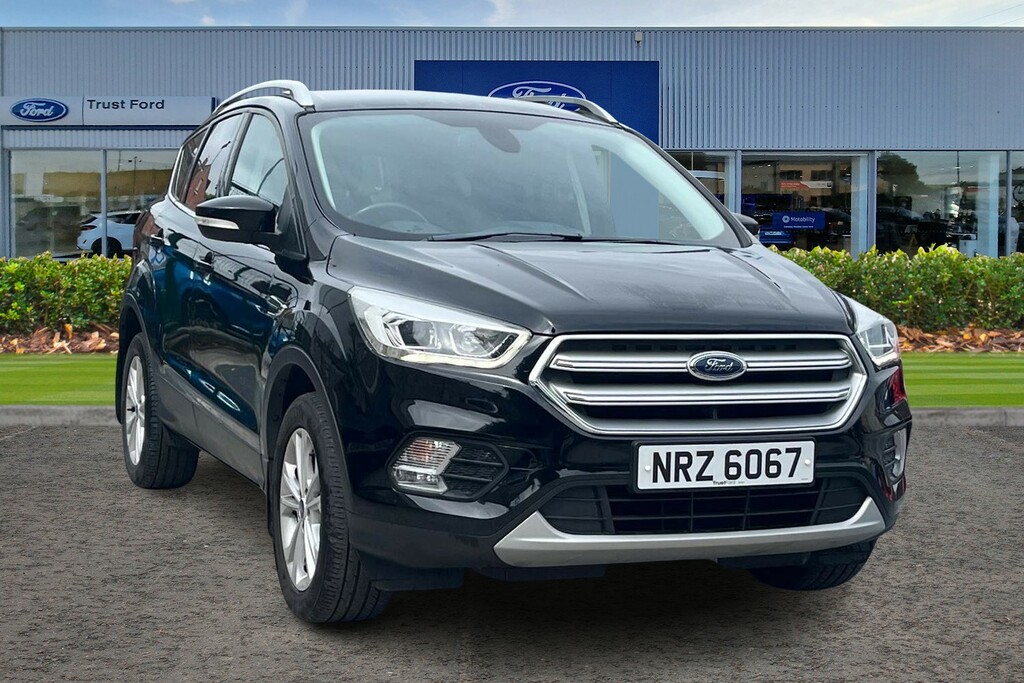 Ford Kuga 1.5 Ecoboost Titanium 2Wd Black