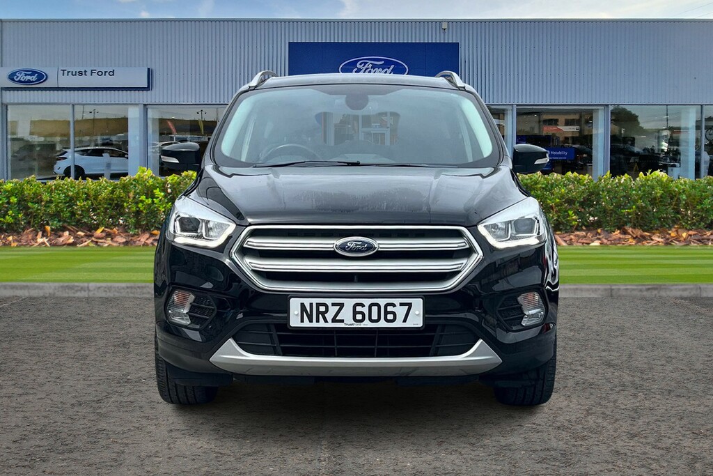 Ford Kuga 1.5 Ecoboost Titanium 2Wd Black #6