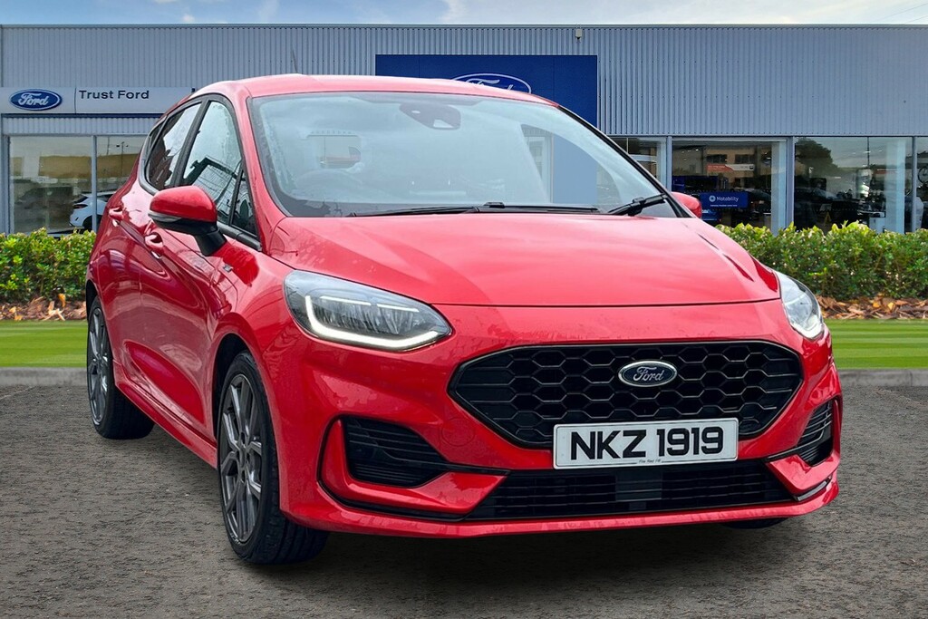Ford Fiesta 1.0 Ecoboost St-line 5Dr- Apple Car Play Red