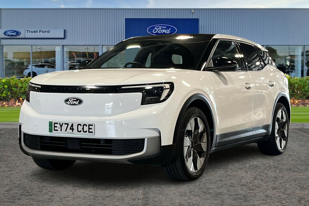 Ford Explorer Extended Range 77Kwh Premium Suv White #5
