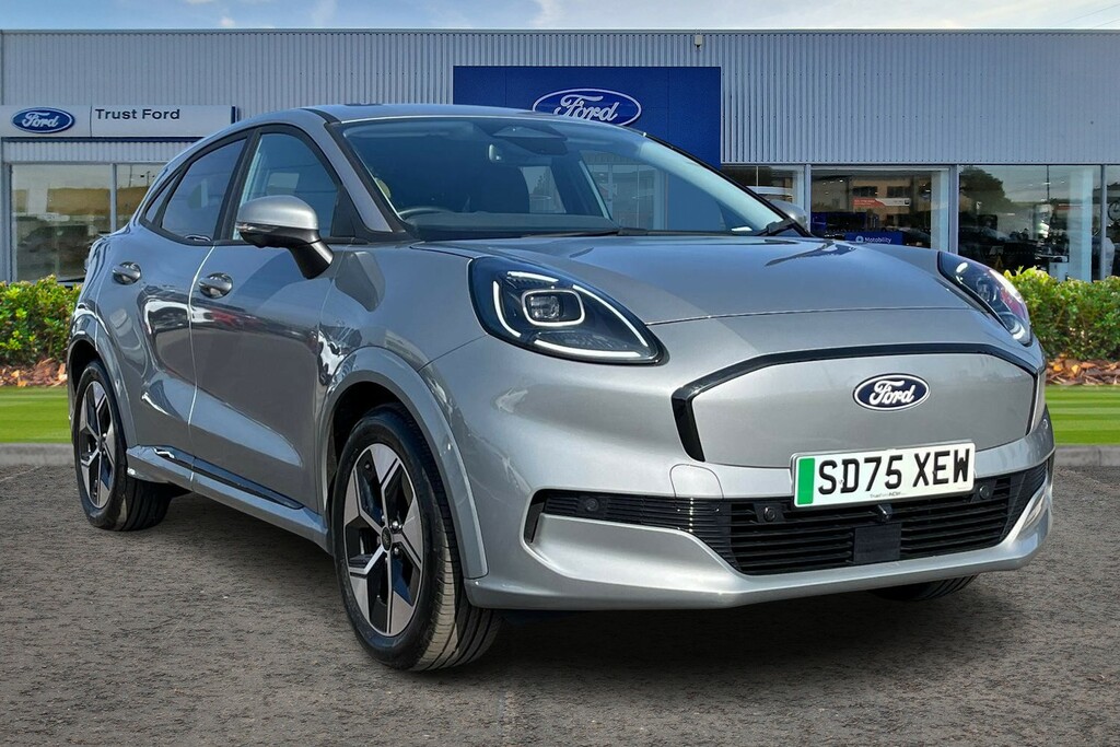 Ford Puma Gen-e Standard Range 43Kwh Select Suv SD75XEW Silver