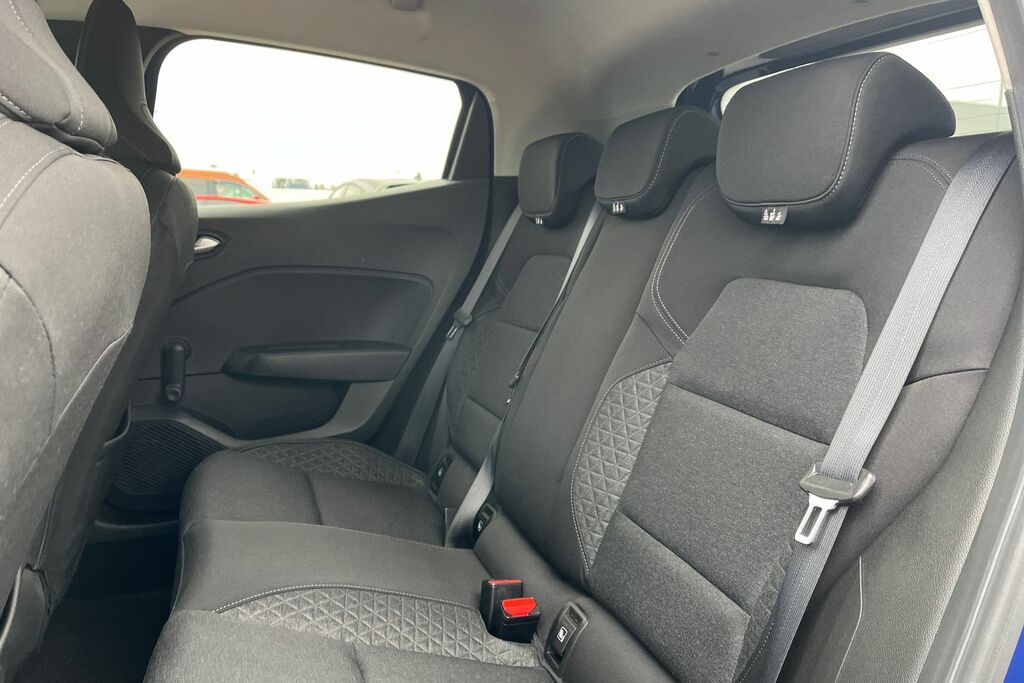 Renault Clio 0.9 Tce 75 Iconic 2019 19 White #20