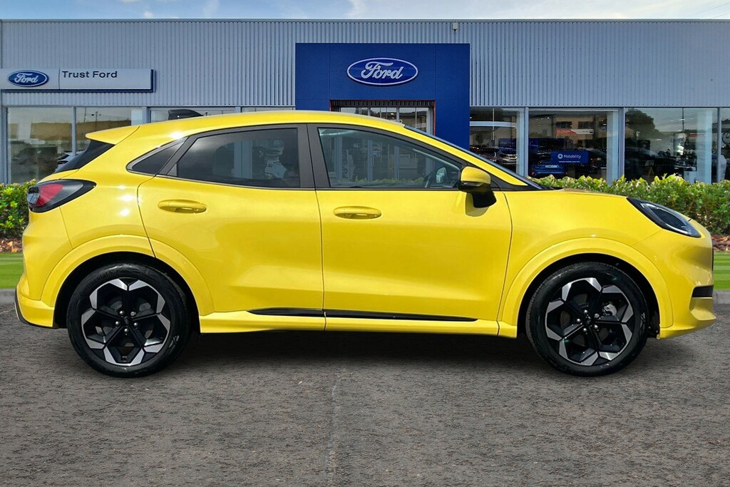 Ford Puma 123Kw Premium 43Kwh SV75YNW Yellow #3
