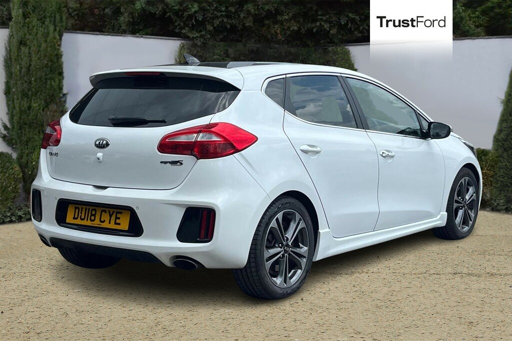 Kia Ceed Gt-line S White #4