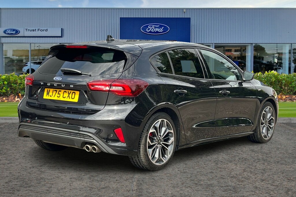 Ford Focus St-line X MJ75CXO Black #4