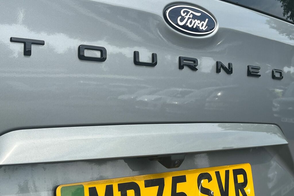Ford Tourneo Courier 1.0 Ecoboost Active 2025 Green #26