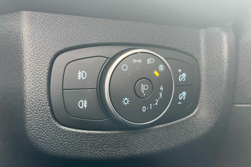 Ford Tourneo Courier 1.0 Ecoboost Active 2025 Green #30