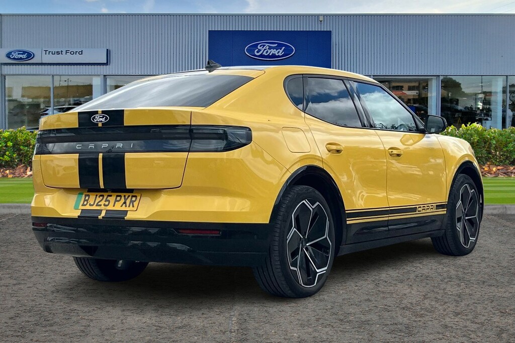 Ford Capri Extended Range 77Kwh Premium Suv Yellow #4