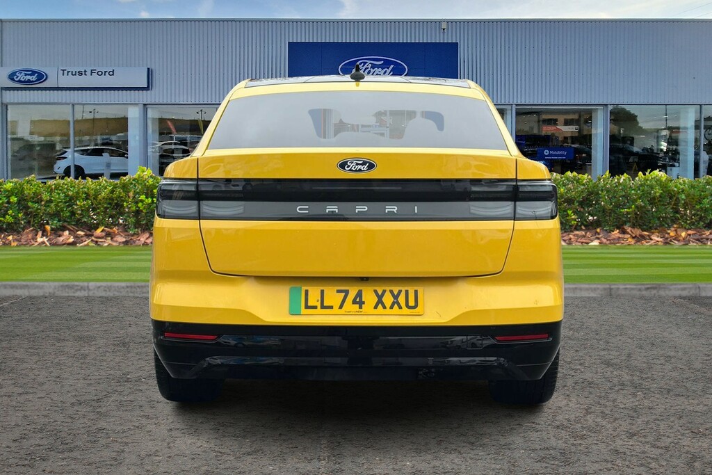 Ford Capri 210Kw Premium 77Kwh Yellow #7