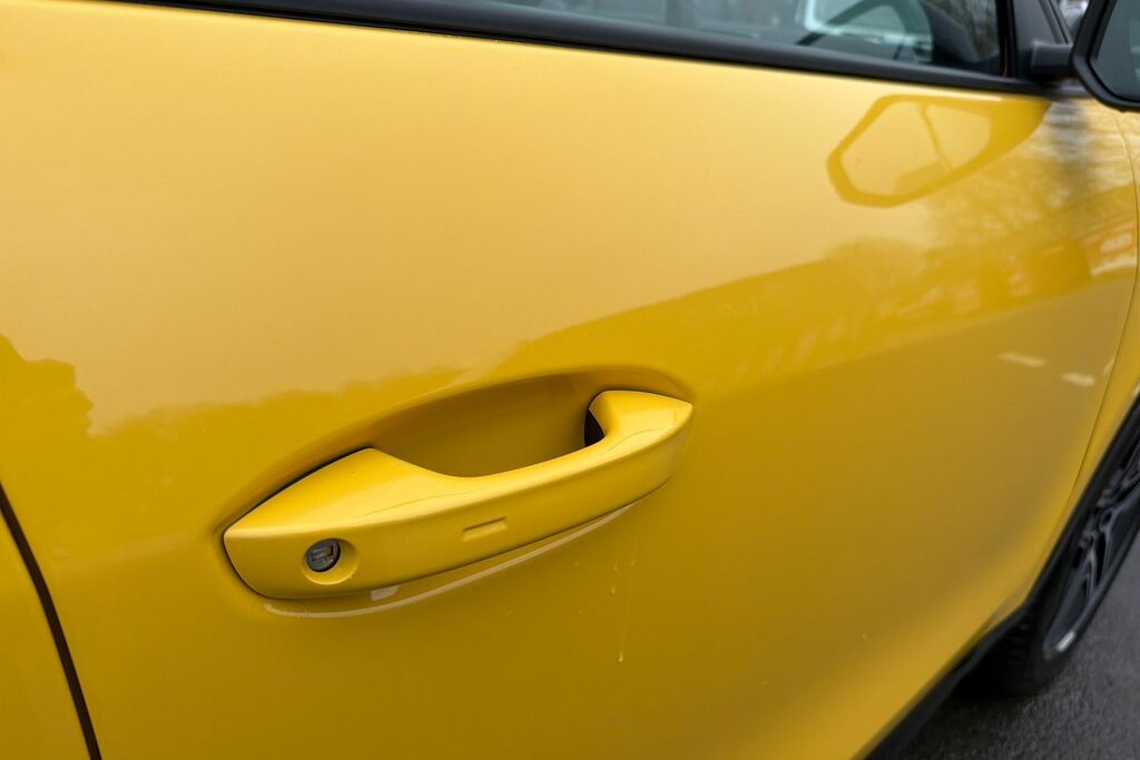 Ford Capri 210Kw Premium 77Kwh Yellow #24