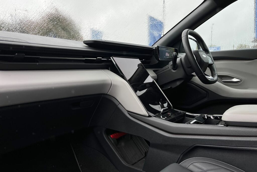 Ford Explorer 210Kw Premium 77Kwh Red #18
