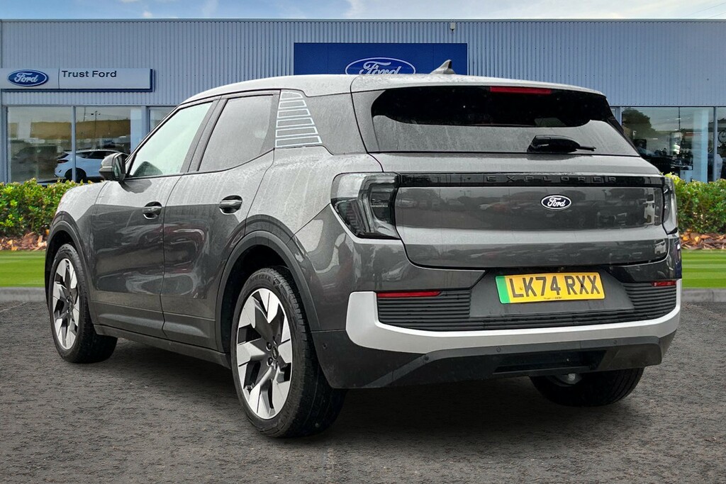 Ford Explorer 210Kw Premium 77Kwh Red #2