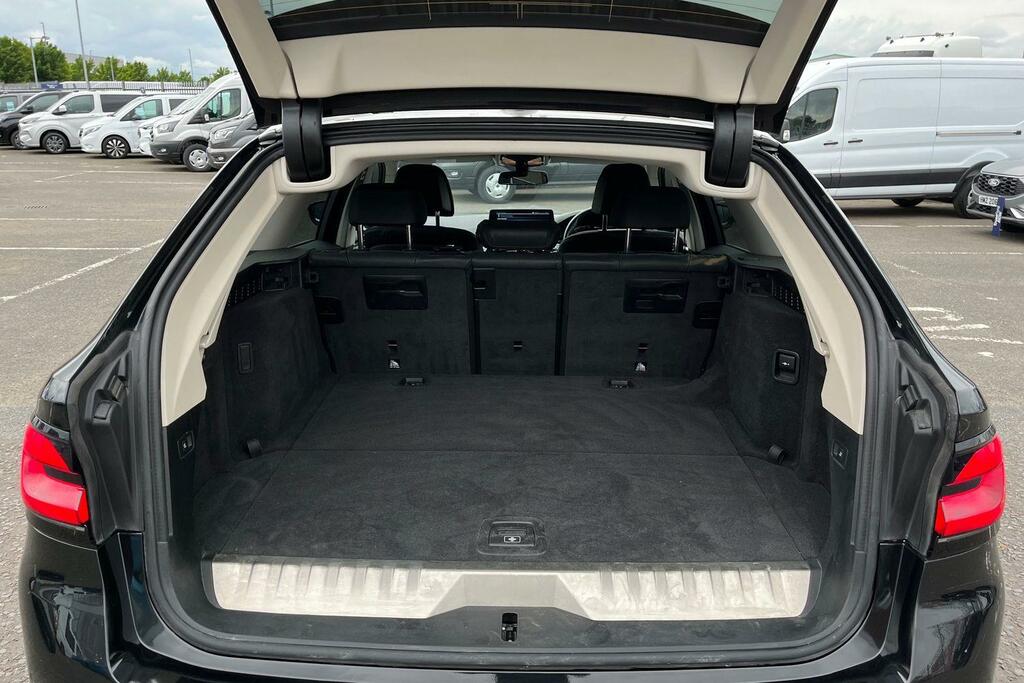 BMW 5 Series M Sport Black #21