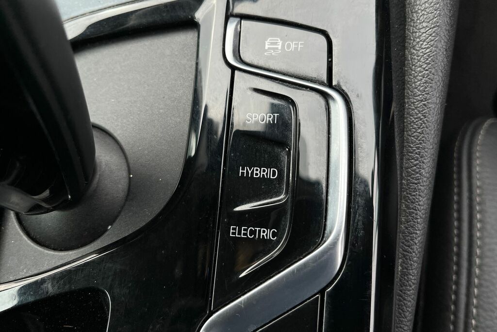 BMW 5 Series M Sport Black #36