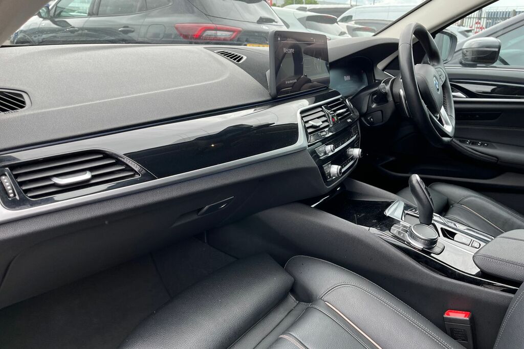 BMW 5 Series M Sport Black #18