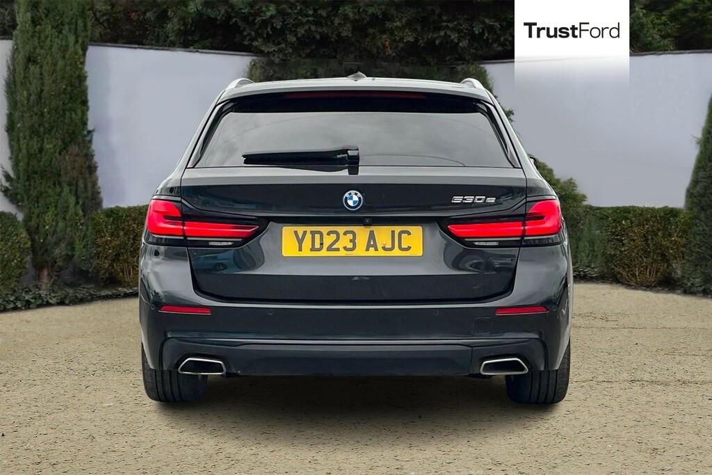 BMW 5 Series M Sport Black #7