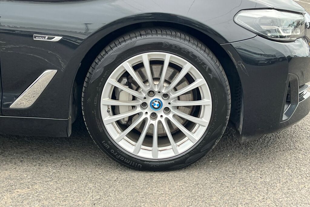 BMW 5 Series M Sport Black #8