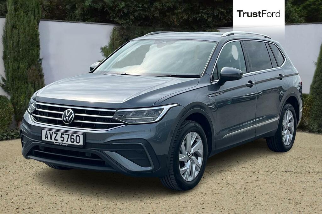 Volkswagen Tiguan Allspace 1.5 Tsi Life Dsg Grey #5