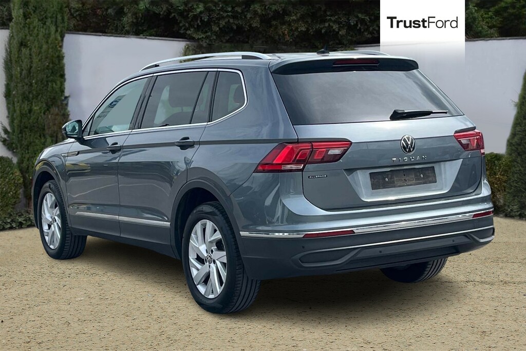 Volkswagen Tiguan Allspace 1.5 Tsi Life Dsg Grey #2