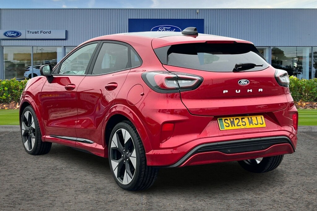 Ford Puma 123Kw Premium 43Kwh SW25MJJ Red #2