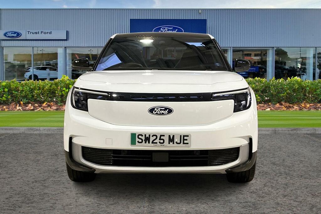 Ford Explorer 210Kw Premium 77Kwh White #6