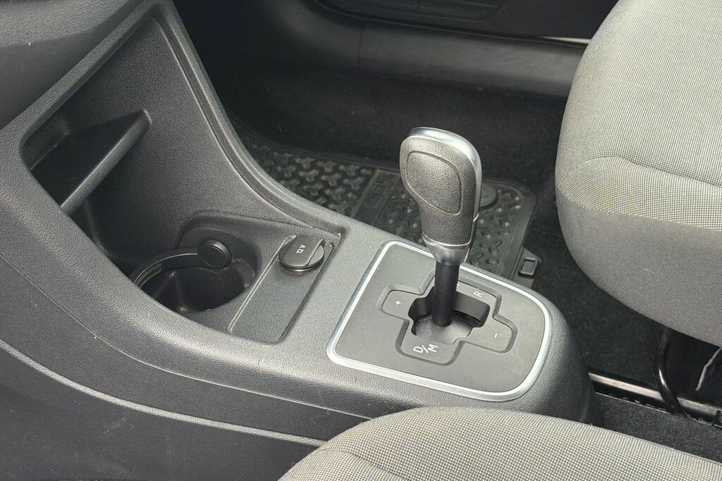 Volkswagen Up 1L High Up White #29