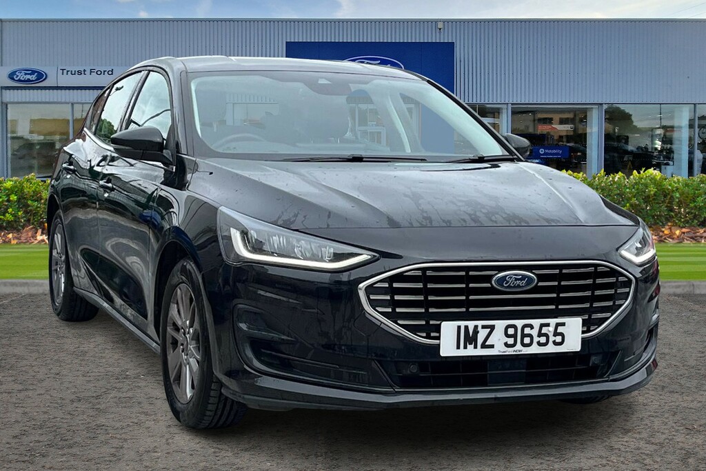 Ford Focus 1.0 Ecoboost Hybrid Mhev Titanium 5Dr- Apple Car P Black