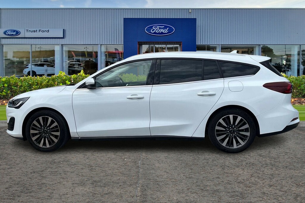 Ford Focus 1.0 Ecoboost Hybrid Mhev 155 Titanium X IMZ9653 White #3