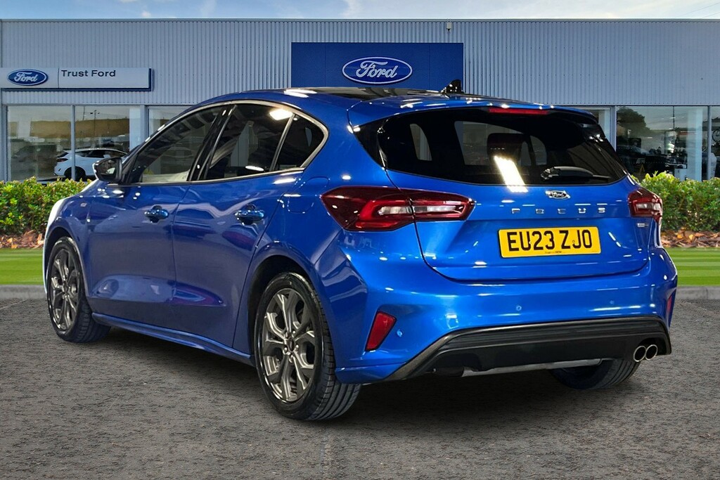 Ford Focus 1.0 Ecoboost Hybrid Mhev 155 St-line Blue #2