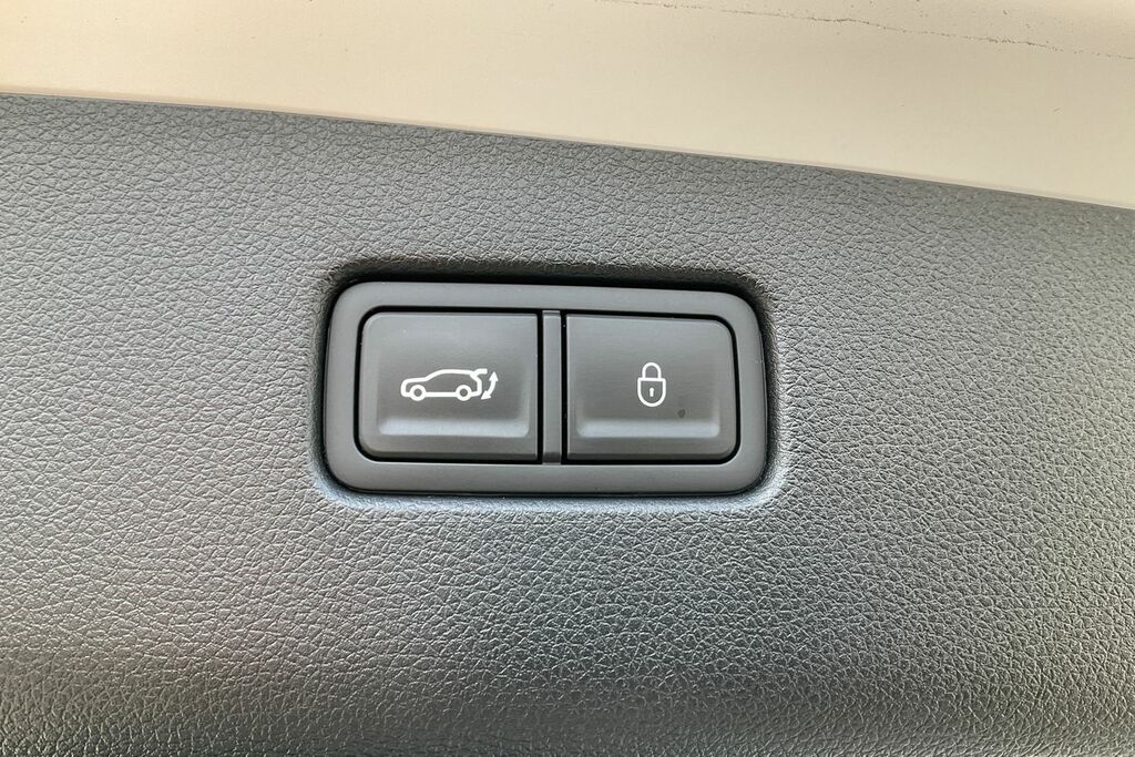 Genesis GV70 360Kw Awd Sport Innovation Pack White #38