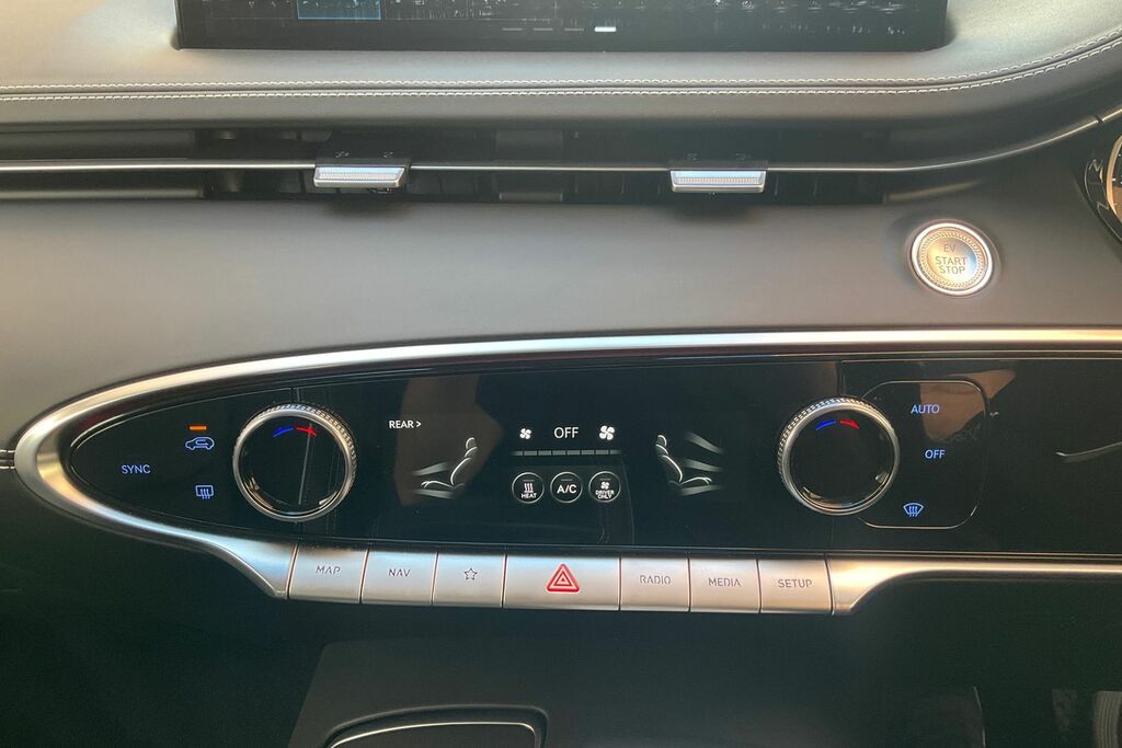 Genesis GV70 360Kw Awd Sport Innovation Pack White #28