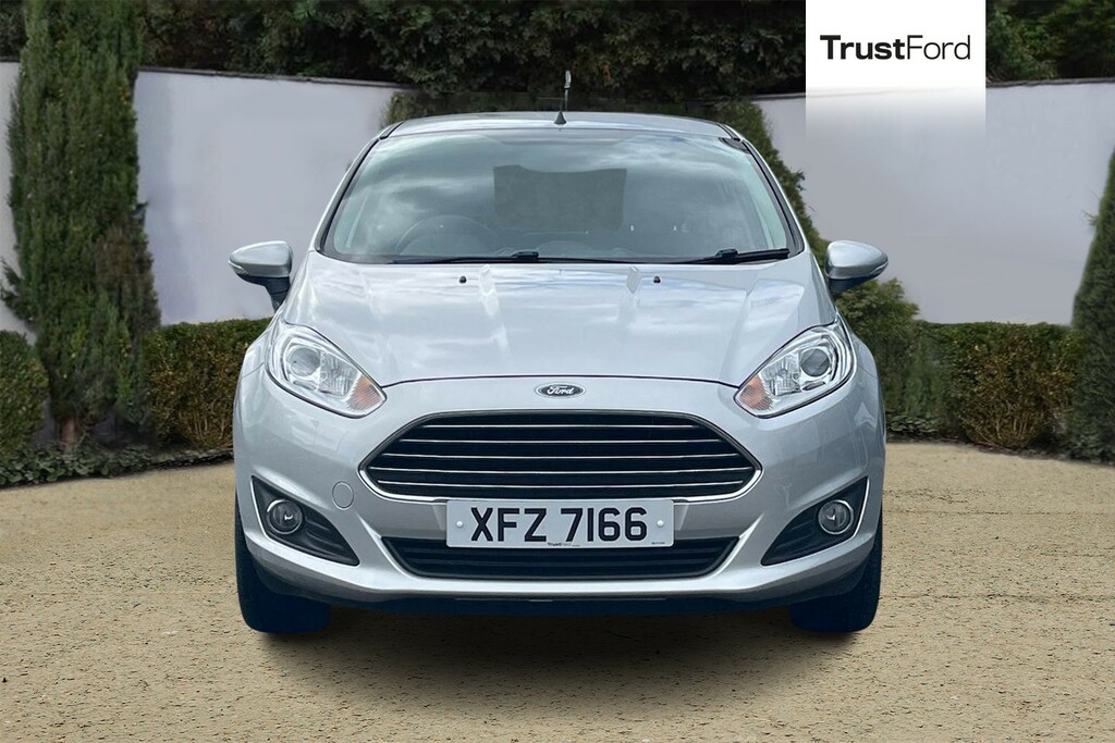 Ford Fiesta 1.25 82 Zetec Silver #6