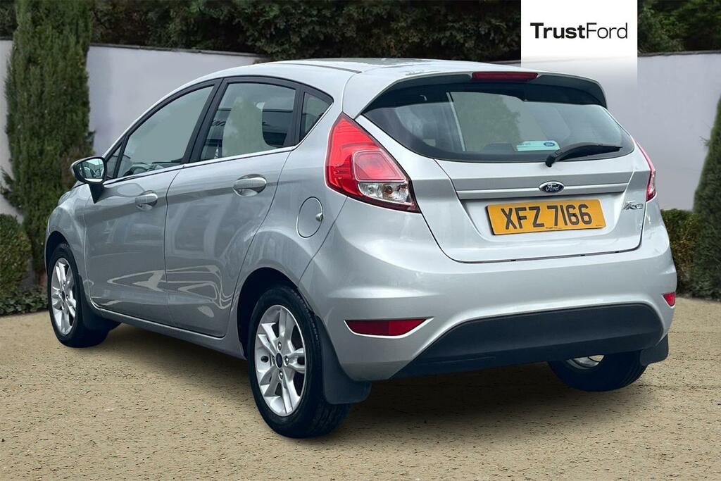 Ford Fiesta 1.25 82 Zetec Silver #2