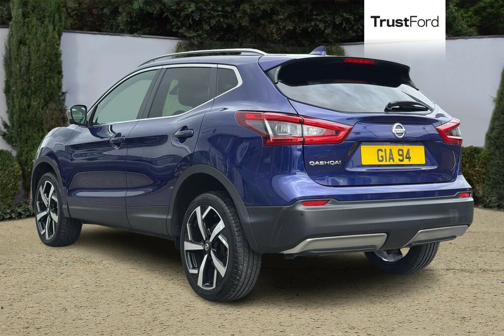 Nissan Qashqai 1.3 Dig-t Tekna Blue #2