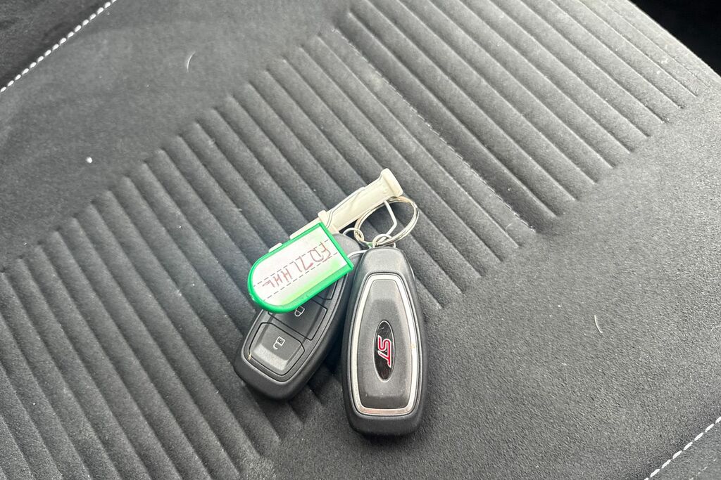 Ford Puma St-line X Mhev 5-Door Silver #33