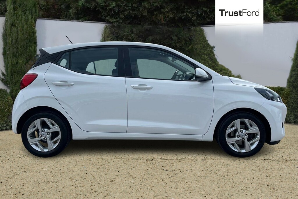Hyundai I10 1.2 Mpi Se Connect Bluetooth Usb Conne White #3