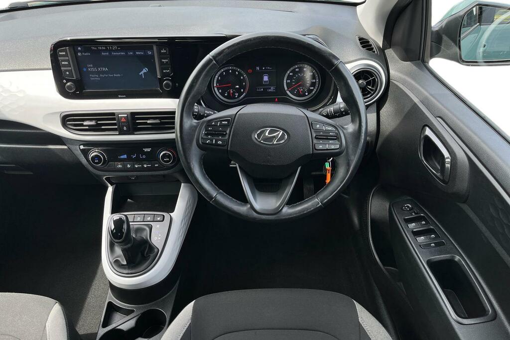 Hyundai I10 Mpi Se Connect White #11