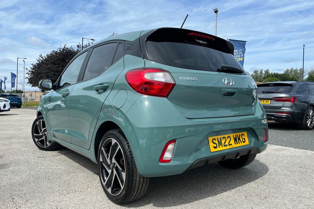 Hyundai I10 Mpi Se Connect White #37