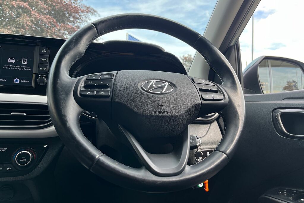 Hyundai I10 Mpi Se Connect White #12