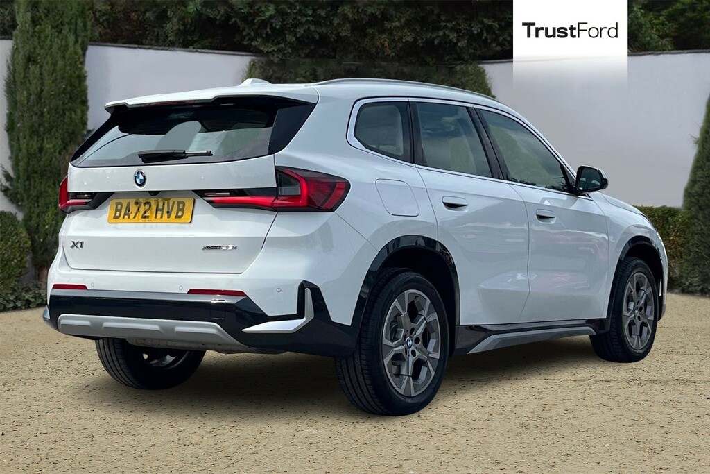 BMW X1 Xdrive 23I Mht Xline Step Heated Seats White #4