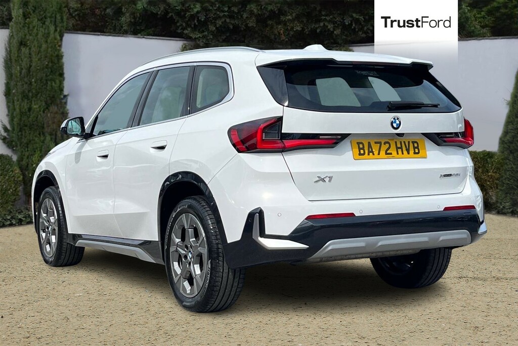 BMW X1 Xdrive 23I Mht Xline Step Heated Seats White #2