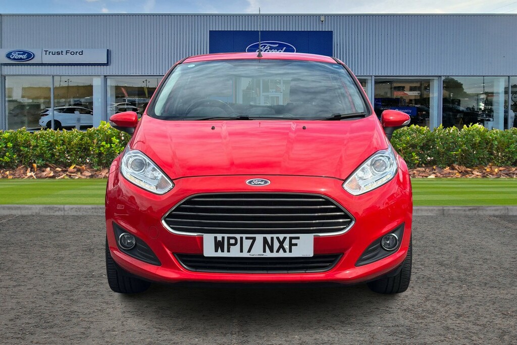 Ford Fiesta 1.25 82 Zetec With Sat Nav Cd Player Low Mil Red #6