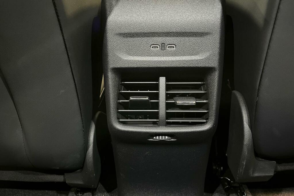 Ford Explorer 250Kw Premium 79Kwh Awd 2025 Blue #26