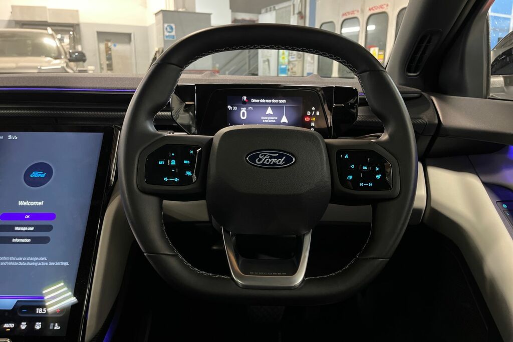 Ford Explorer 250Kw Premium 79Kwh Awd 2025 Blue #12