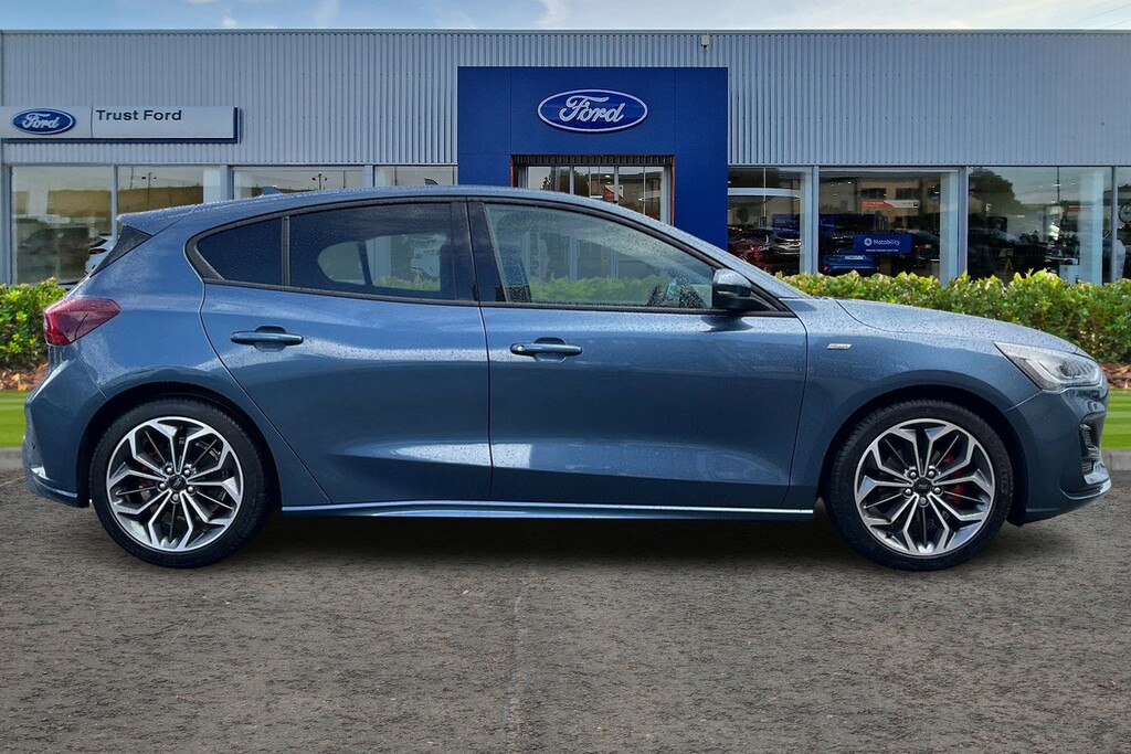 Ford Focus 1.0 Ecoboost Hybrid Mhev 155 St-line X Ed Blue #3