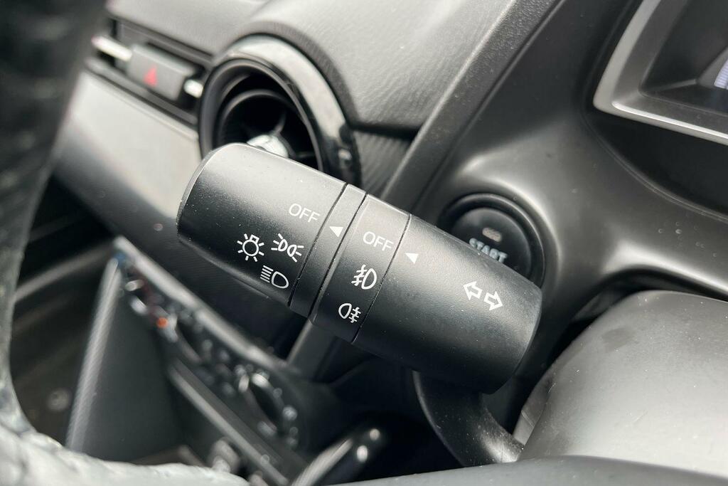Mazda 2 1.5 Skyactiv-g Sport Nav Euro 6 Ss Black #14